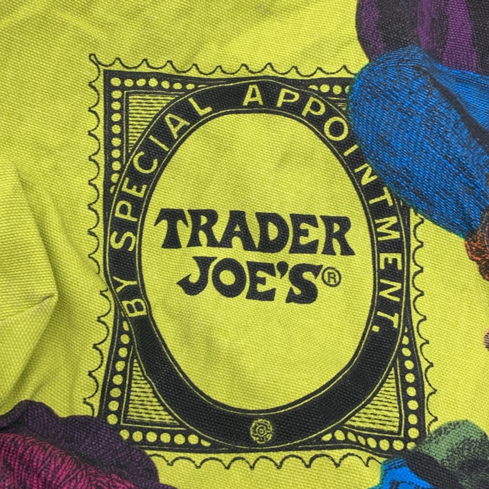 Trader Joe's RARE Lady with fruit Hat Tote Bag TOT9369F - Picture 4 of 11